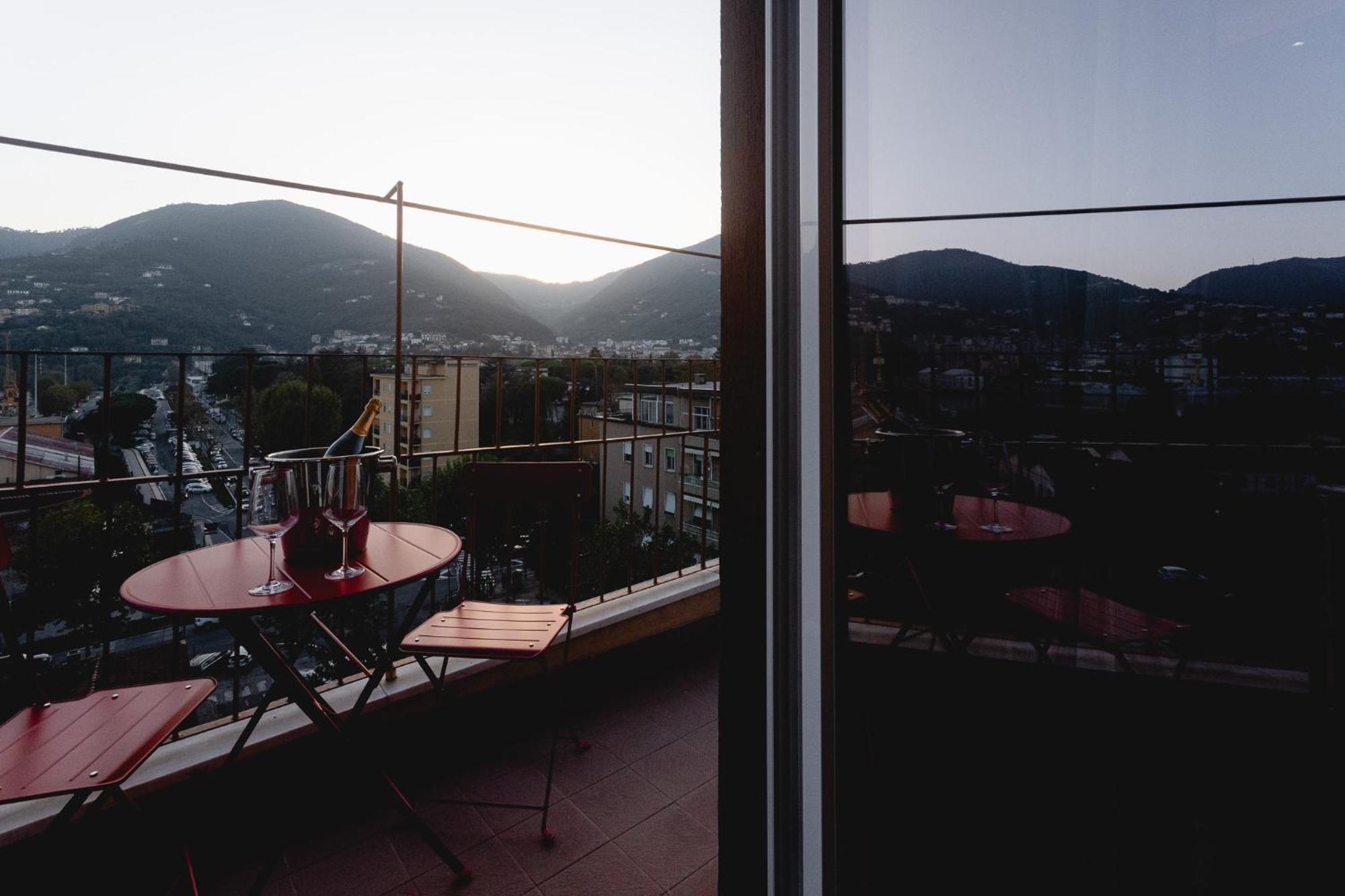 Penthouse 270 Degrees View